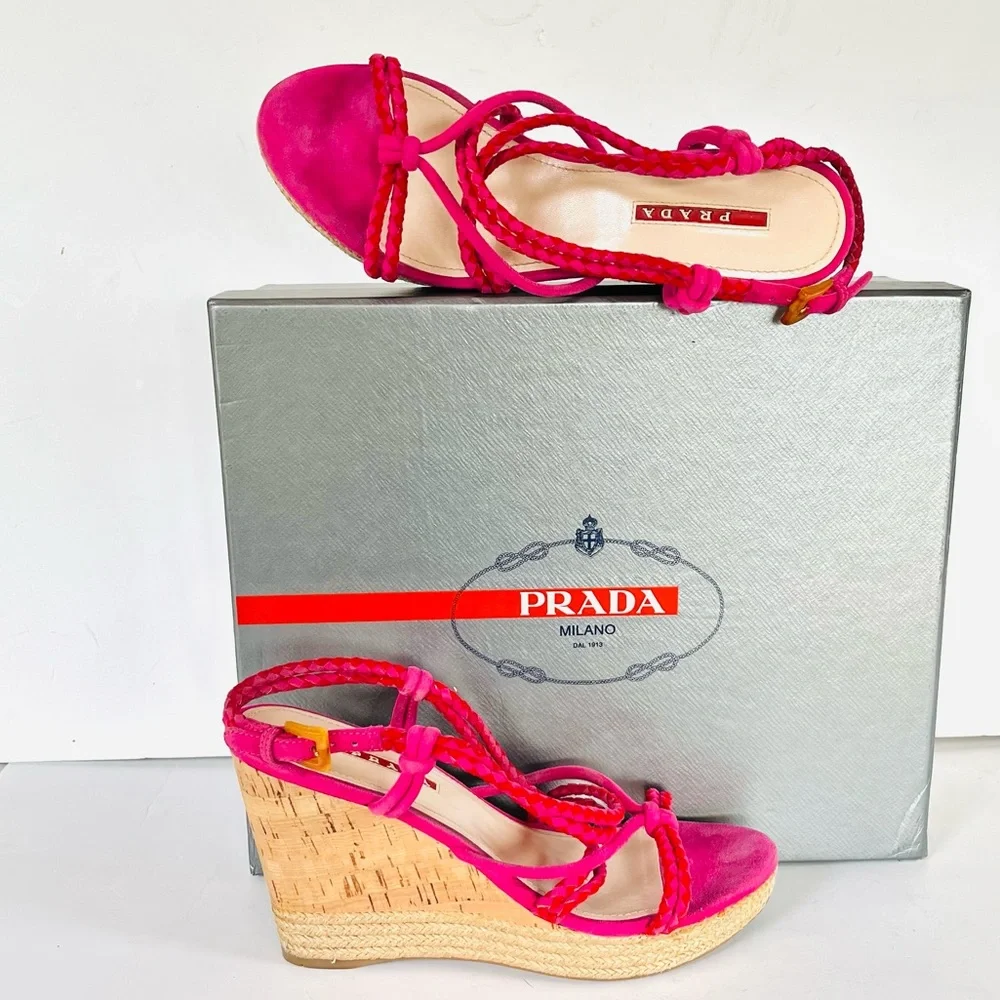 Prada very good